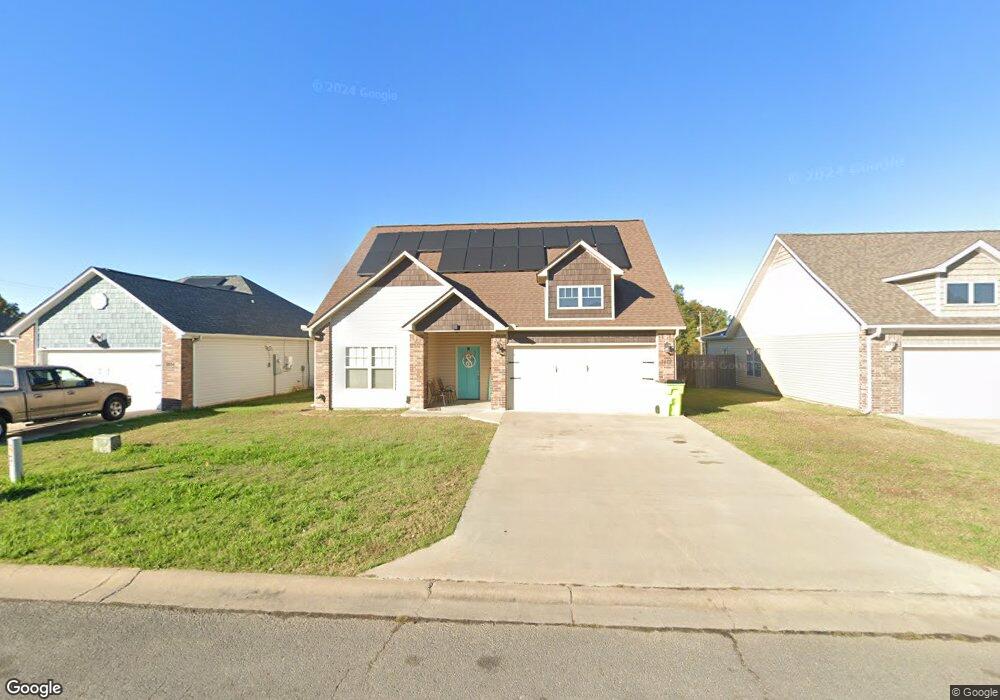 1812 S Spring St, Stuttgart, AR 72160 - photo 1
