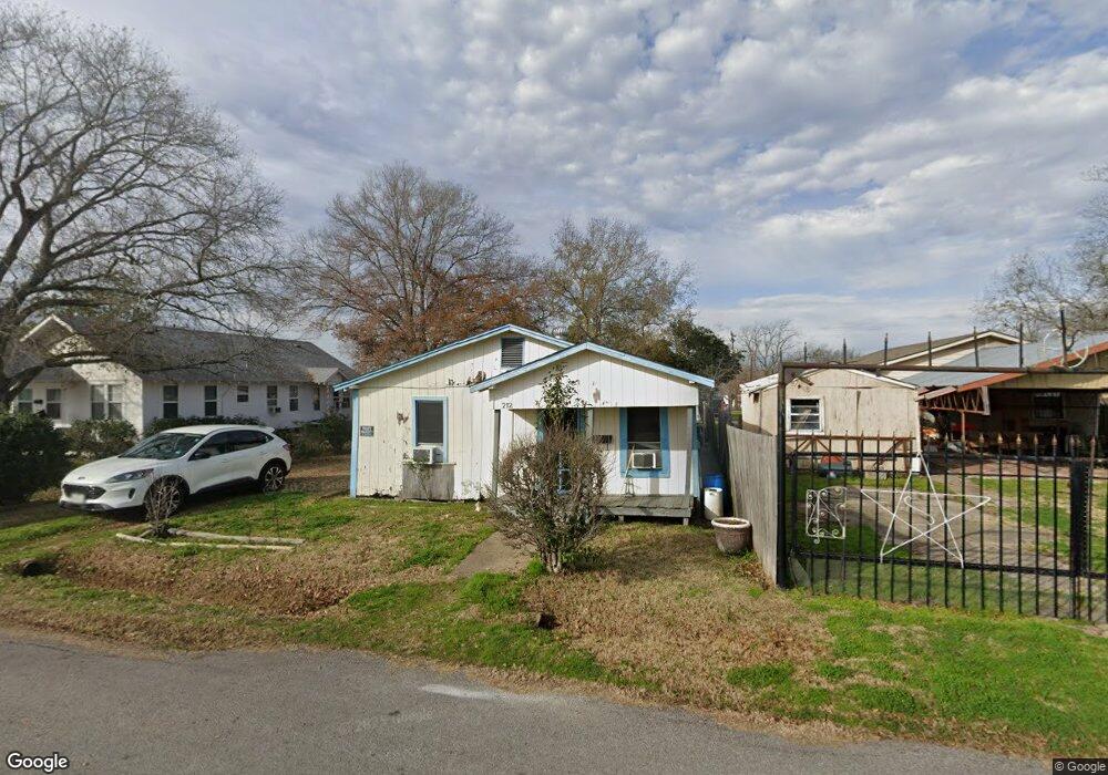 212 8th St, Rosenberg, TX 77471 - photo 1