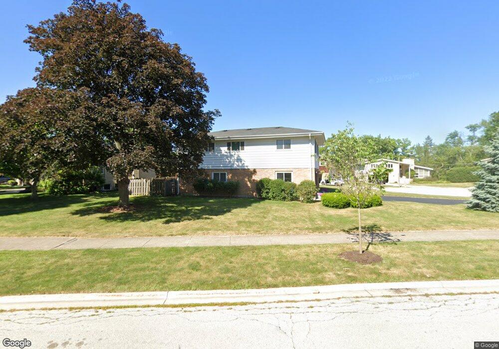 131 S Fairlane Ave, Elmhurst, IL 60126 - photo 1