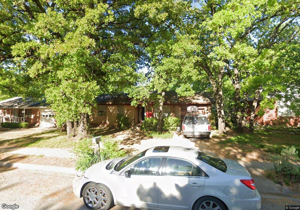 2114 Mercedes Rd, Denton, TX 76205 - photo 1