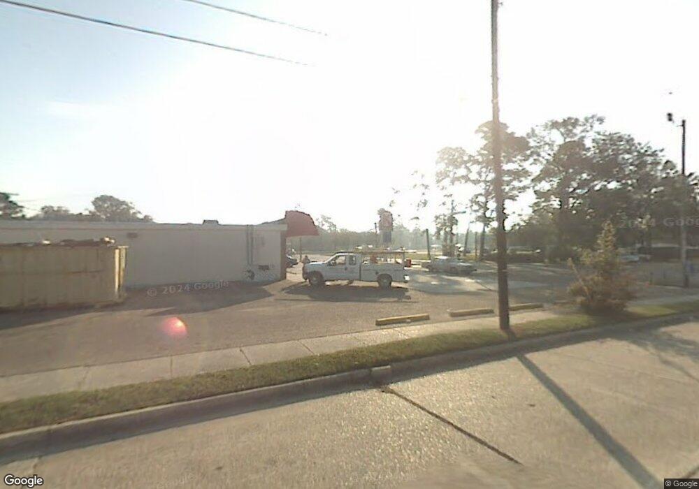 2353 Airport Blvd, Mobile, AL 36606 - photo 1