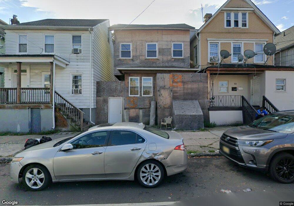 72 Remsen Ave, New Brunswick, NJ 08901 - photo 1