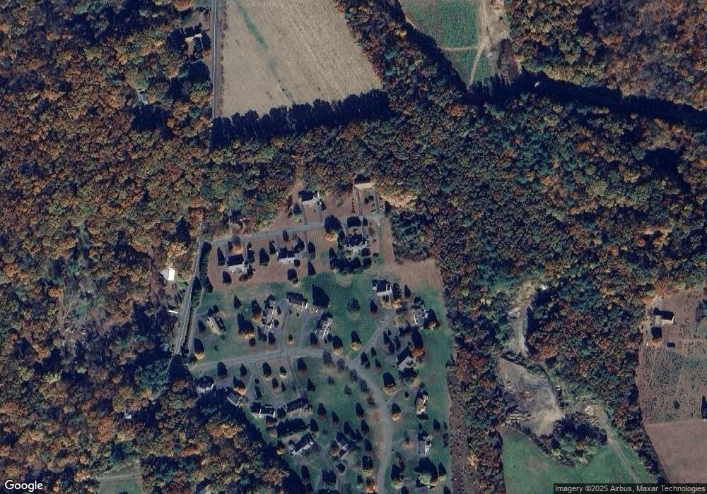 6 Meadow Oak Ln unit B, South Deerfield, MA 01373 - photo 1