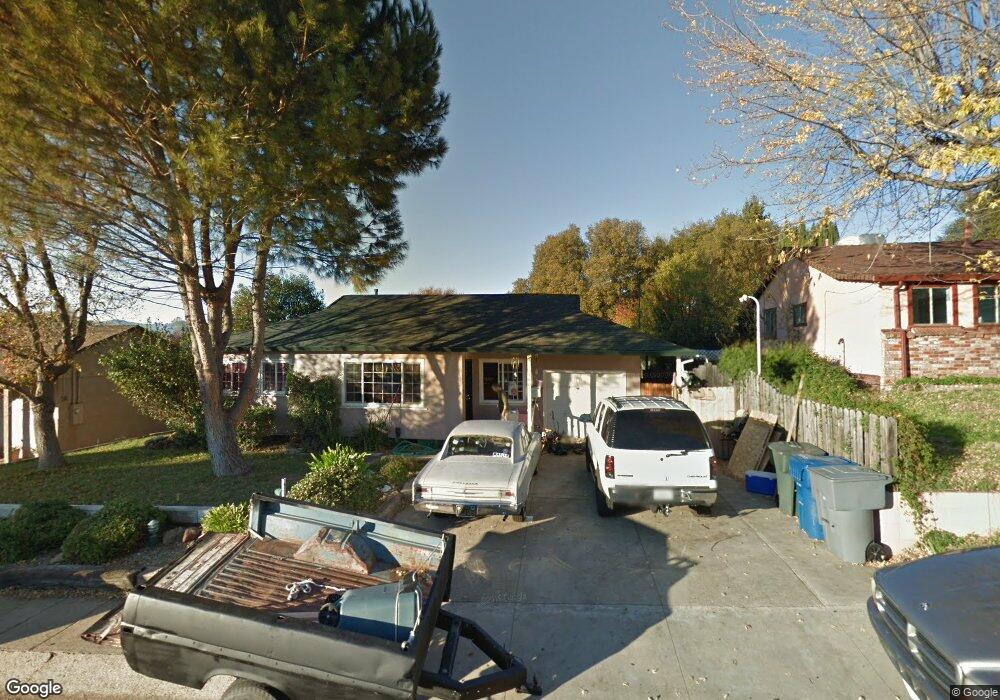 1003 3rd St, Redding, CA 96002 - photo 1