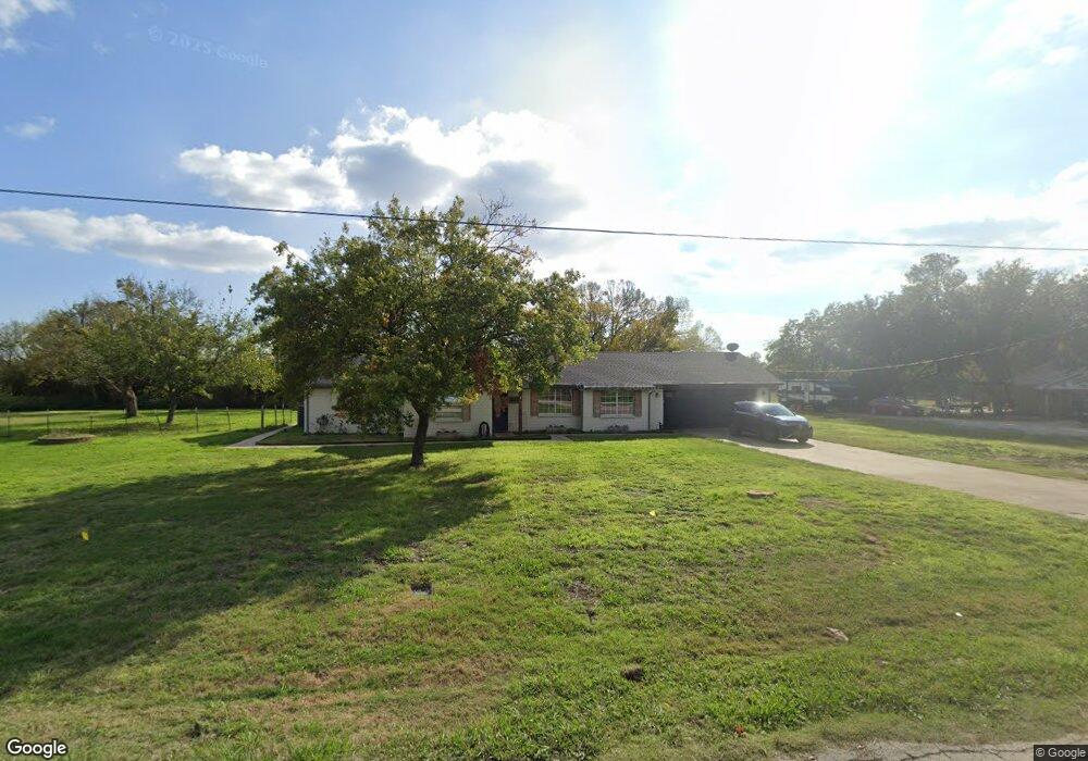 409 Sanders Rd, Denton, TX 76210 - photo 1