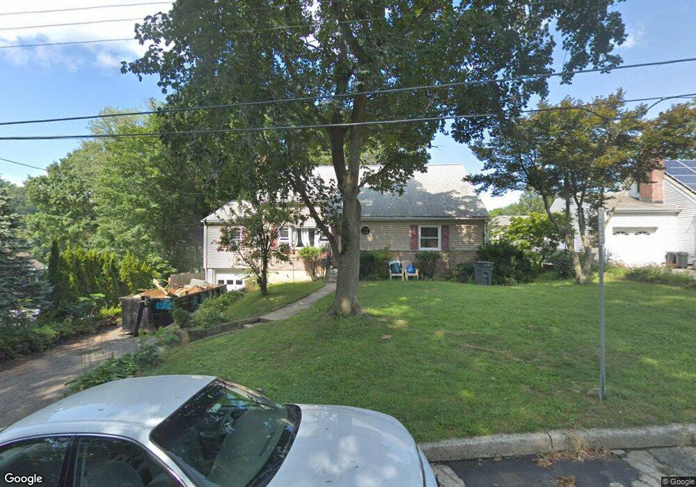 5 Muller Place, Hawthorne, NY 10532 - photo 1