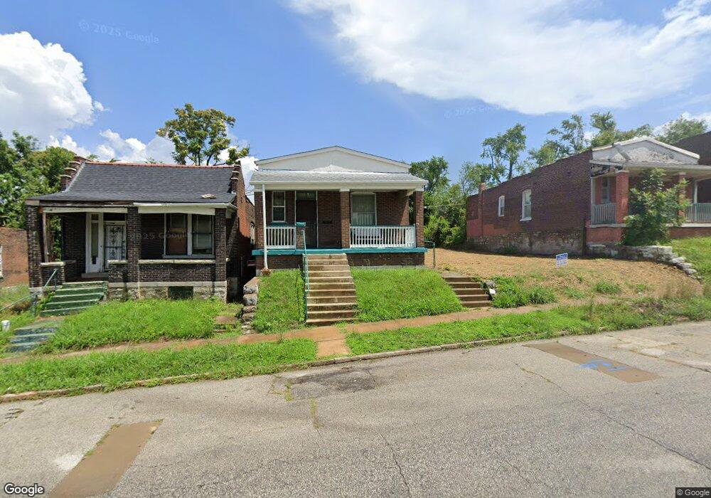 4471 Lee Ave, Saint Louis, MO 63115 - photo 1