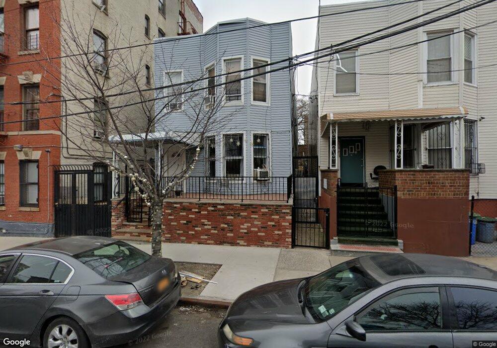 2336 Belmont Ave, Bronx, NY 10458 - photo 1