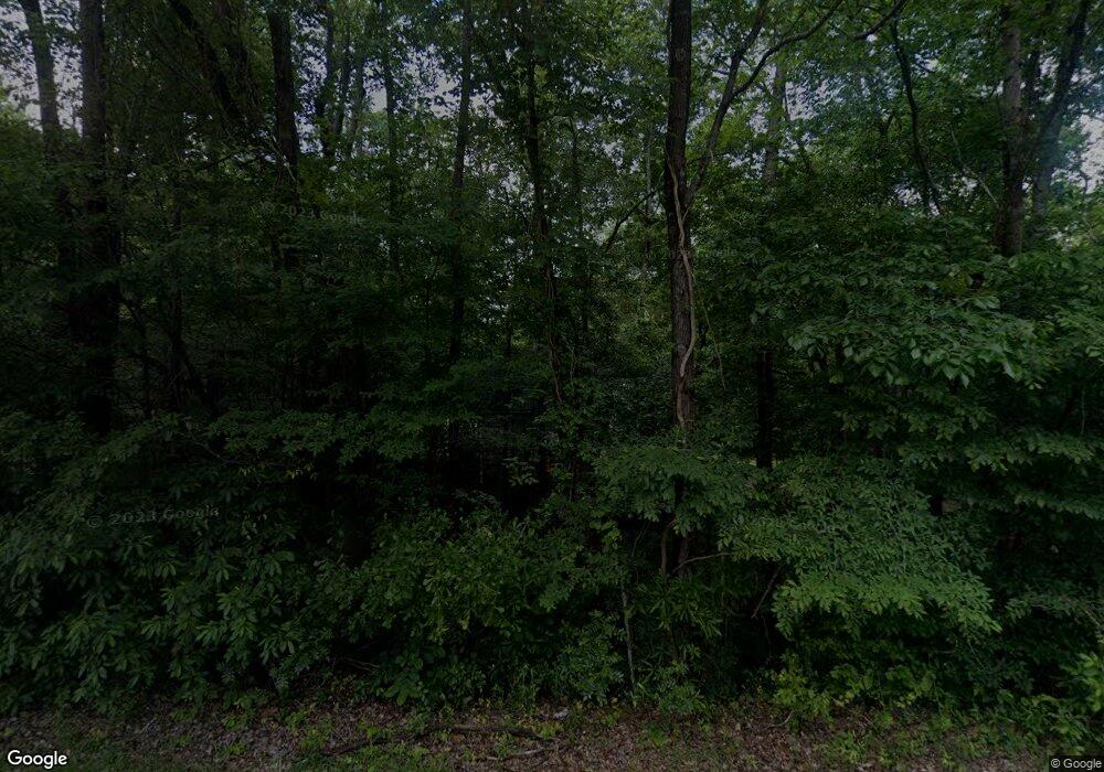 5877 Wesleyan Dr N, Macon, GA 31210 - photo 1