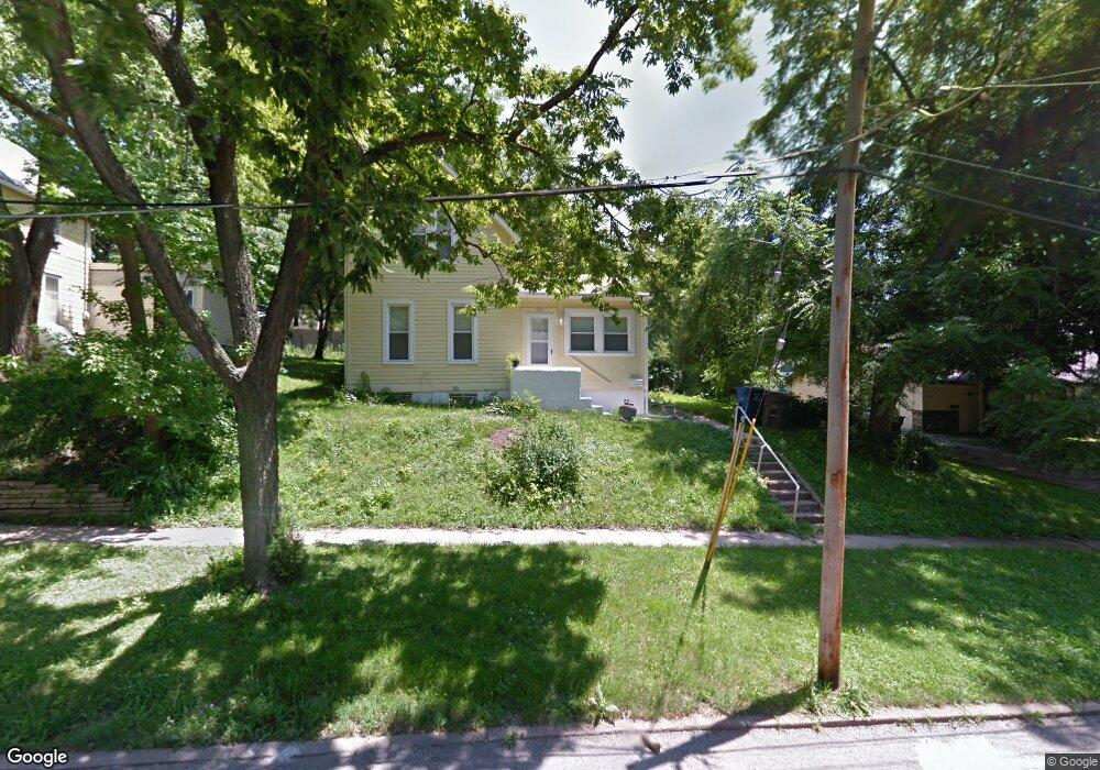 825 26th St, Des Moines, IA 50312 - photo 1