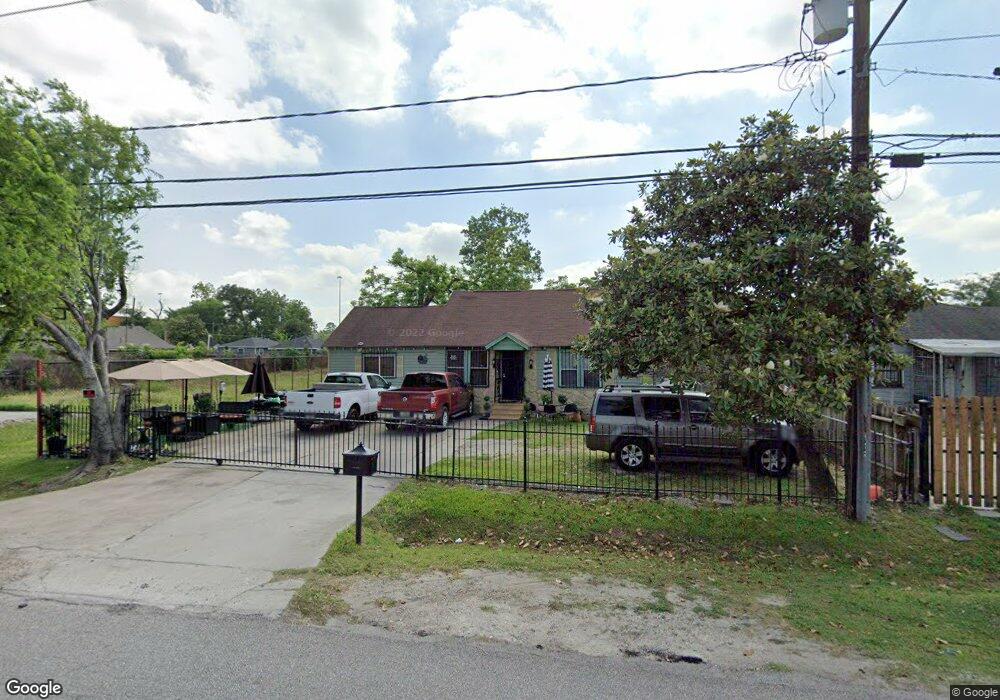 7506 Curry Rd, Houston, TX 77093 - photo 1