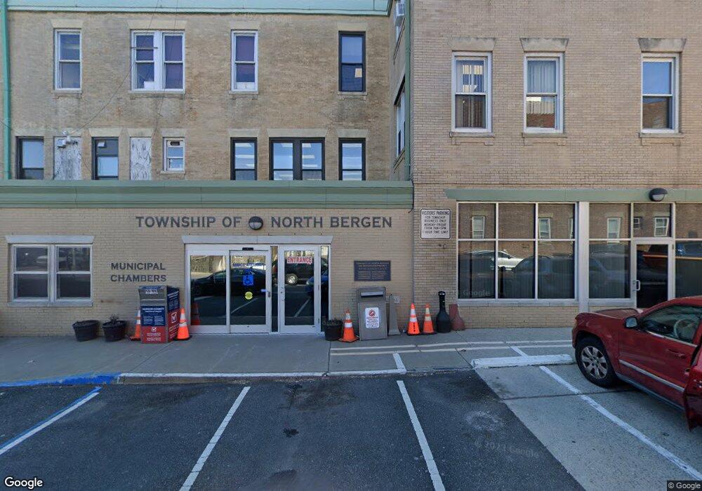 4233 John F. Kennedy Blvd unit 1E, North Bergen, NJ 07047 - photo 1