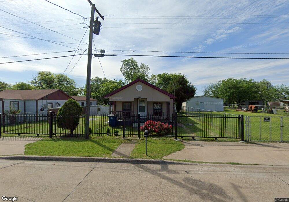 305 Avenue D, Ennis, TX 75119 - photo 1