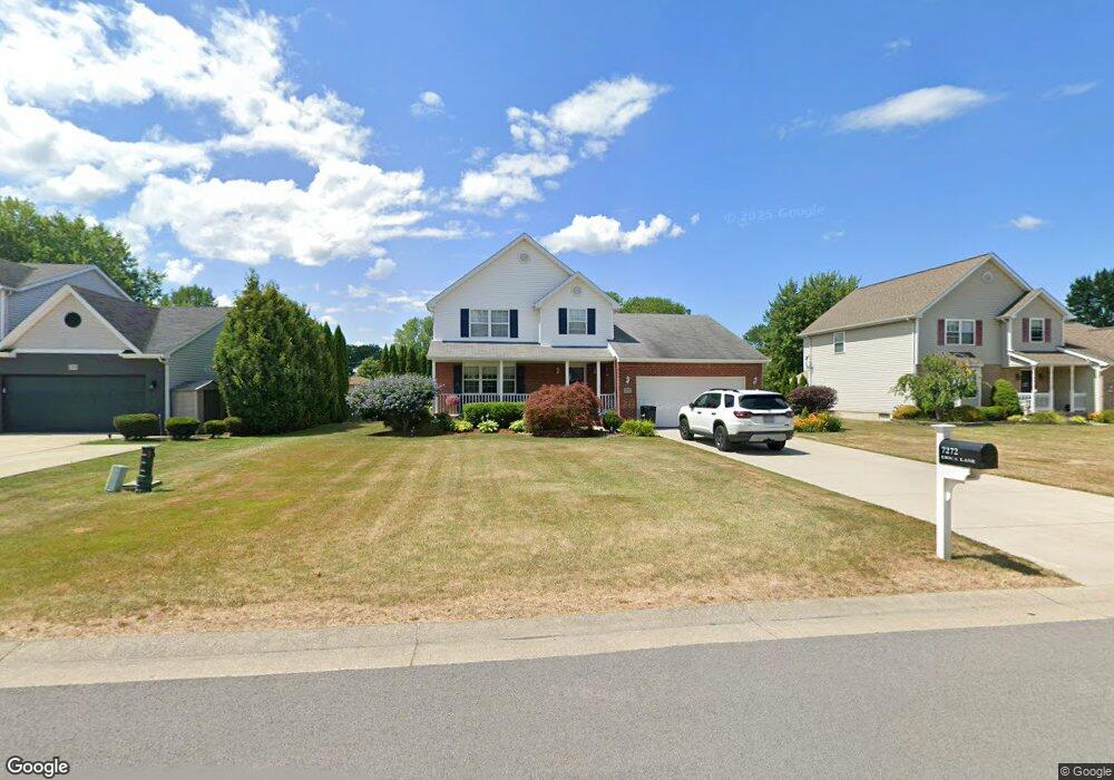 7272 Erica Ln, North Tonawanda, NY 14120 - photo 1