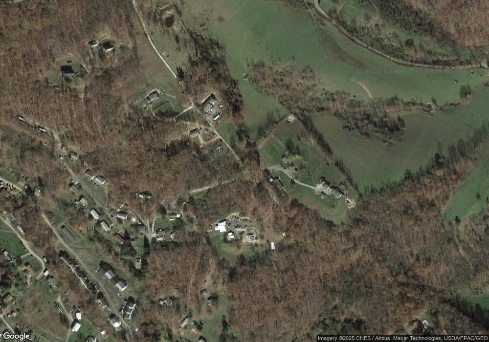 100102 D St, Keyser, WV 26726 - photo 1