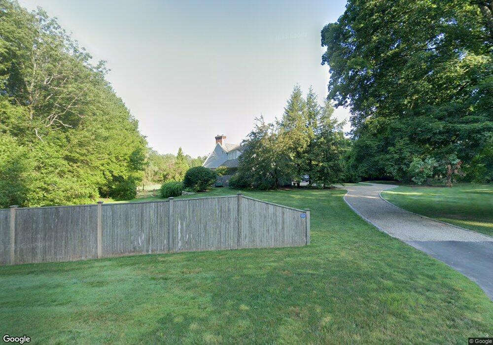 133 E Weatogue St, Simsbury, CT 06070 - photo 1