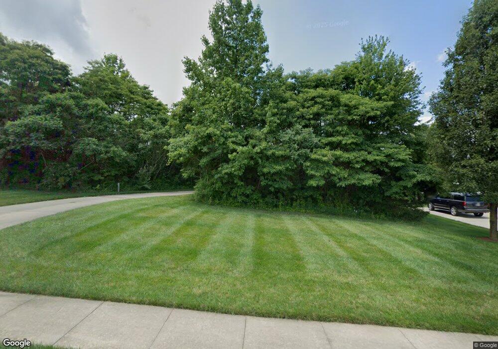 1072 Westview Point Dr, Columbus, IN 47201 - photo 1