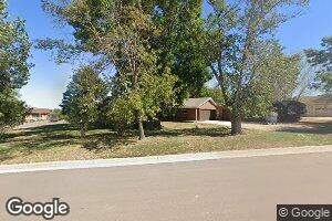 606 Oak St, Springfield, SD 57062