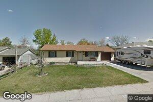 800 E 8th St, Chadron, NE 69337