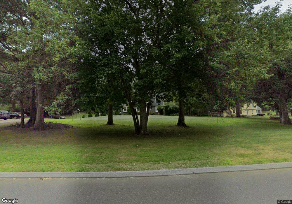 57 Olde Orchard Rd, Clinton, CT 06413 - photo 1