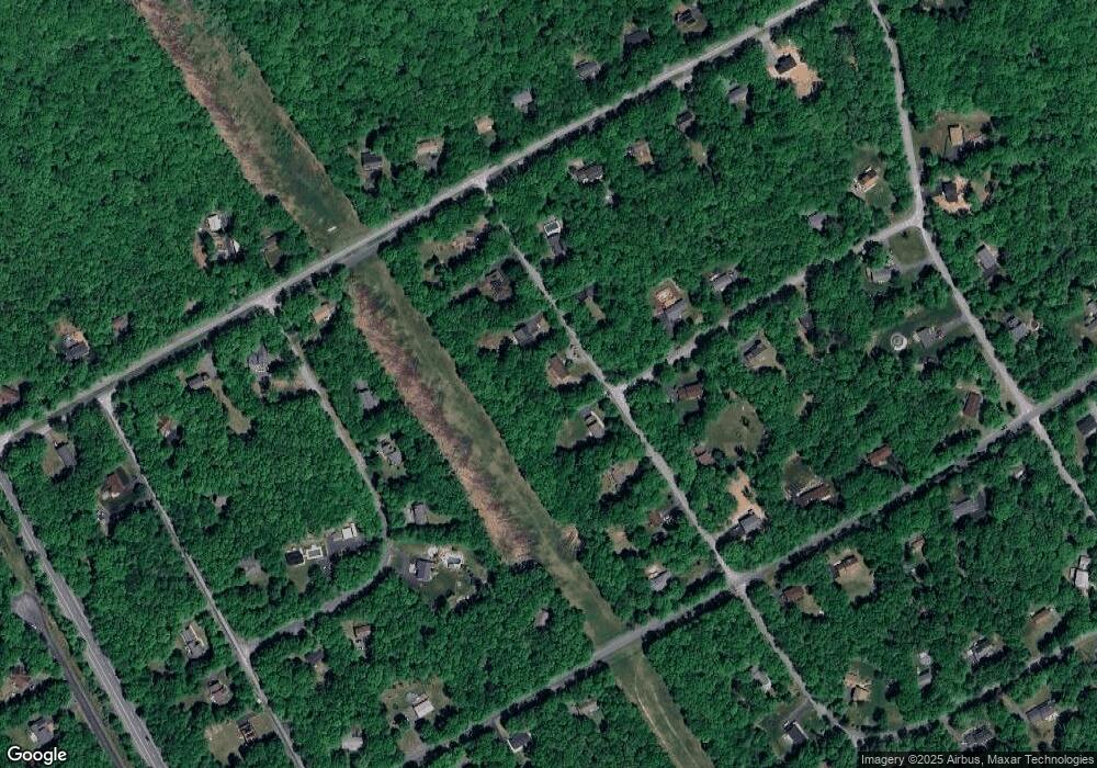 33 Matterhorn Dr, Effort, PA 18330 - photo 1