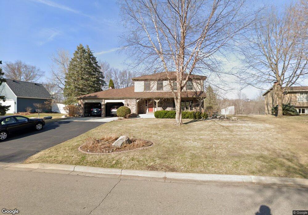 6009 Creek Ridge Ct, Minnetonka, MN 55345 - photo 1