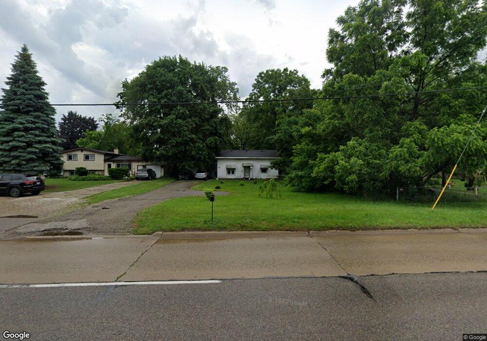 4291 Fenton Rd, Flint, MI 48507 - photo 1