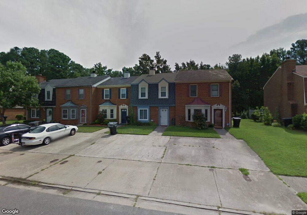 5677 Rivermill Cir, Portsmouth, VA 23703 - photo 1