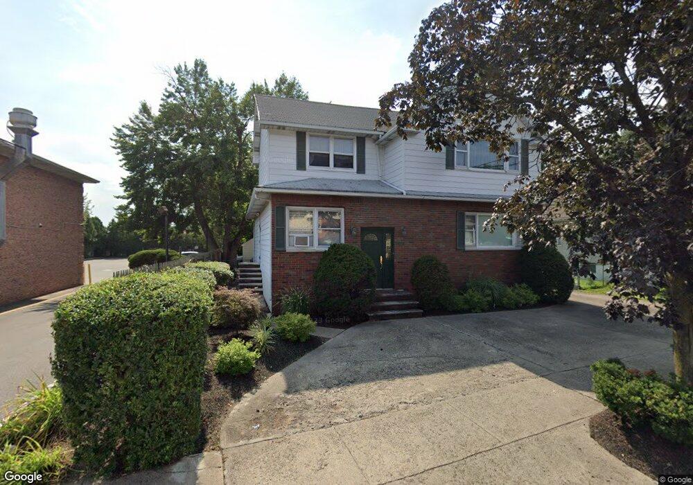 521 Saddle River Rd, Saddle Brook, NJ 07663 - photo 1