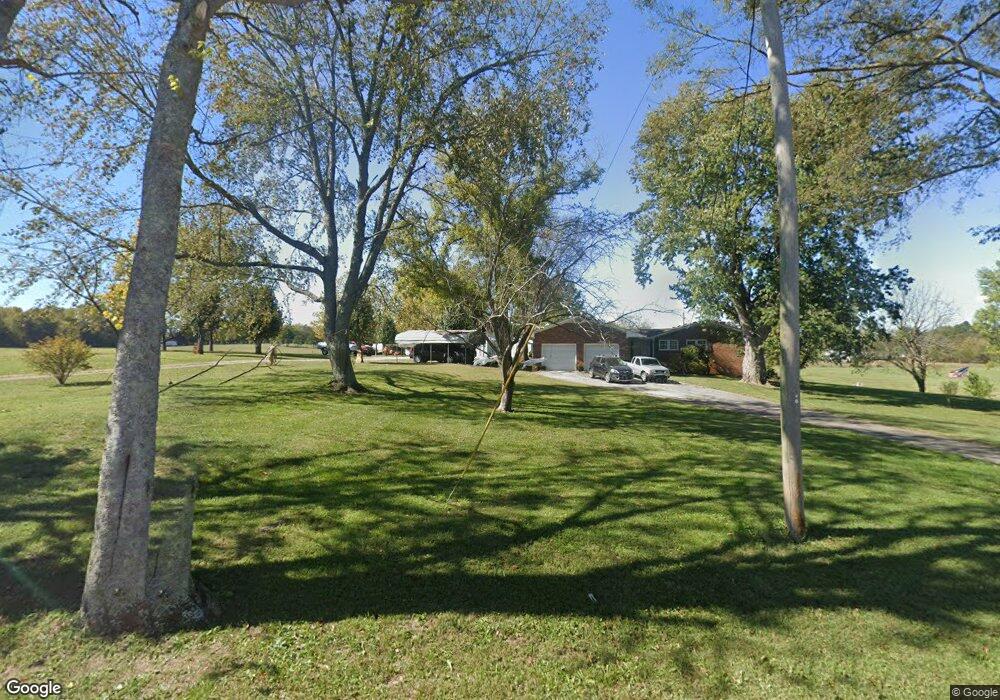 206 Sandusky Rd, Shelbyville, TN 37160 - photo 1