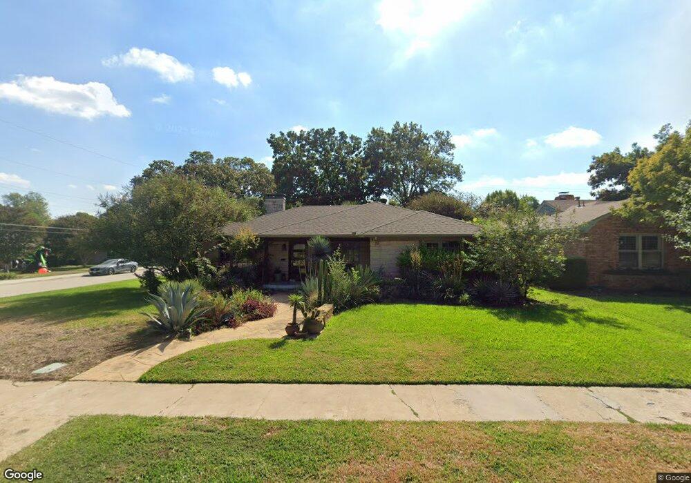 7246 Westbrook Ln, Dallas, TX 75214 - photo 1