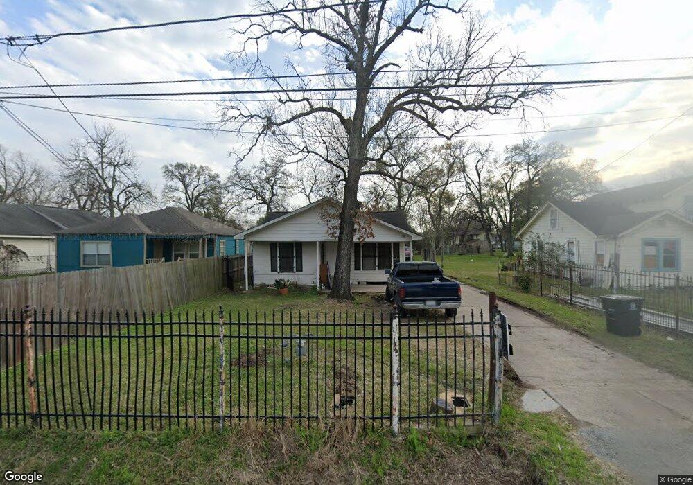 316 Frisco St, Houston, TX 77022 - photo 1
