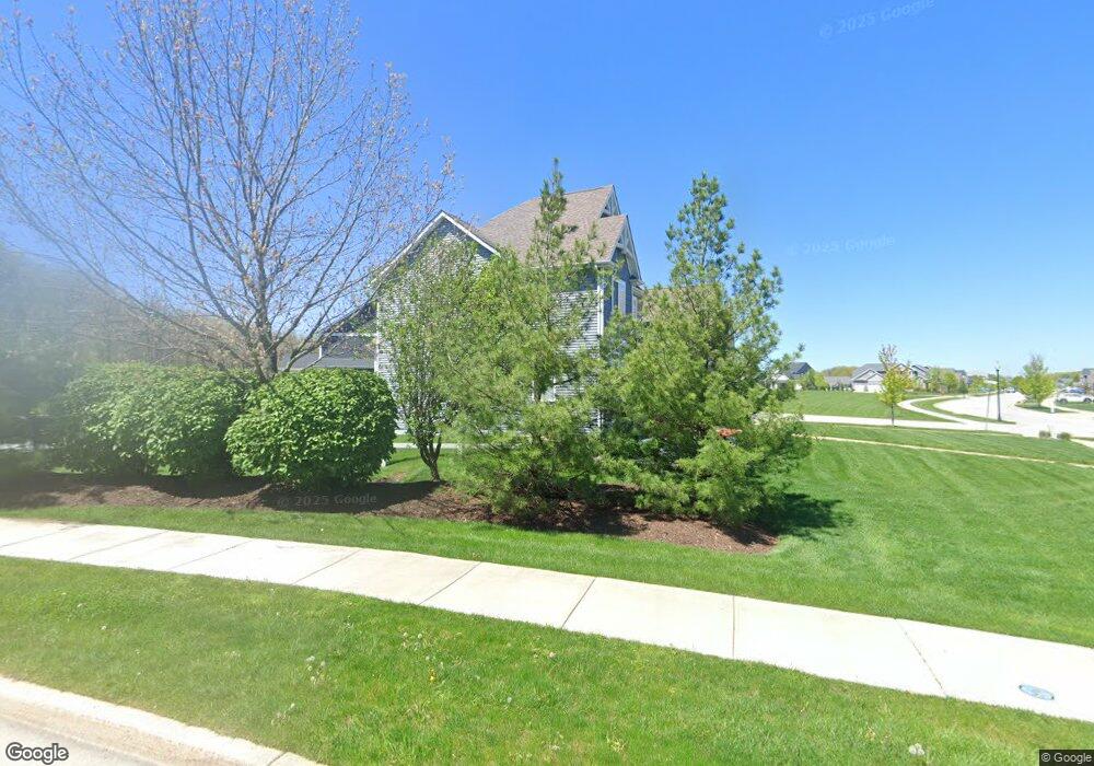 957 Highlands Dr, Crown Point, IN 46307 - photo 1