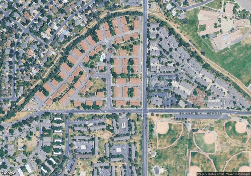 129 Paris Cir, Aurora, CO 80011 - photo 1