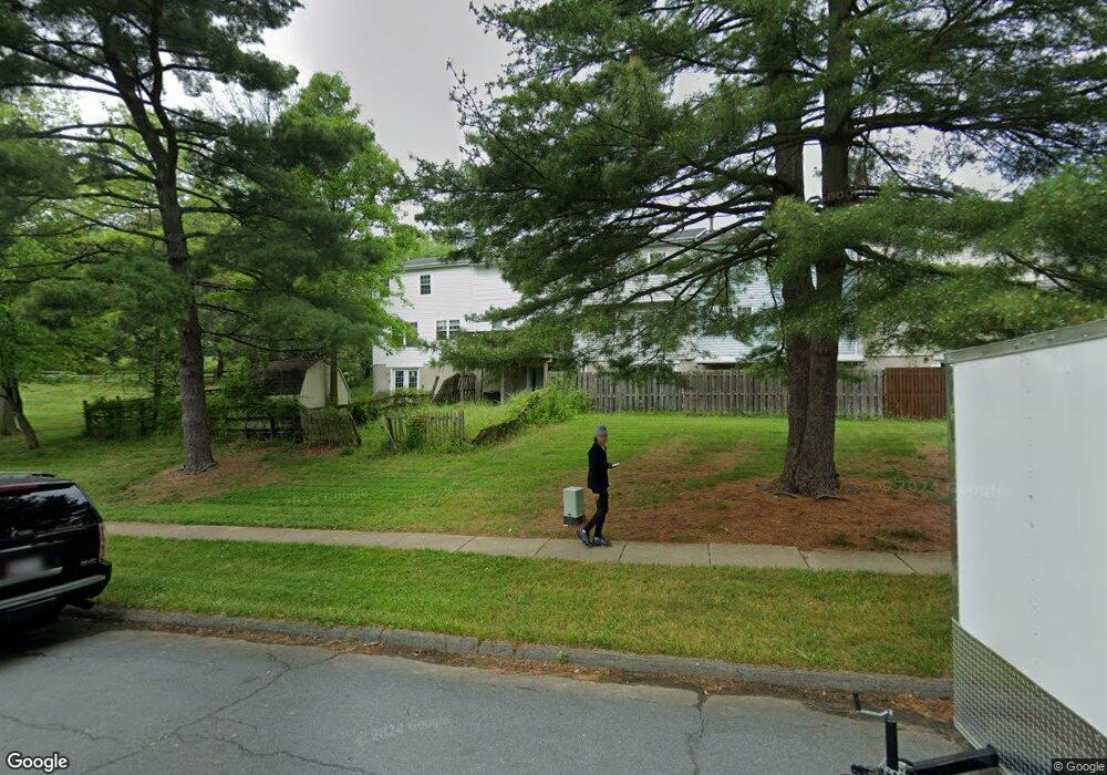 1560 Harford Square Dr, Edgewood, MD 21040 - photo 1