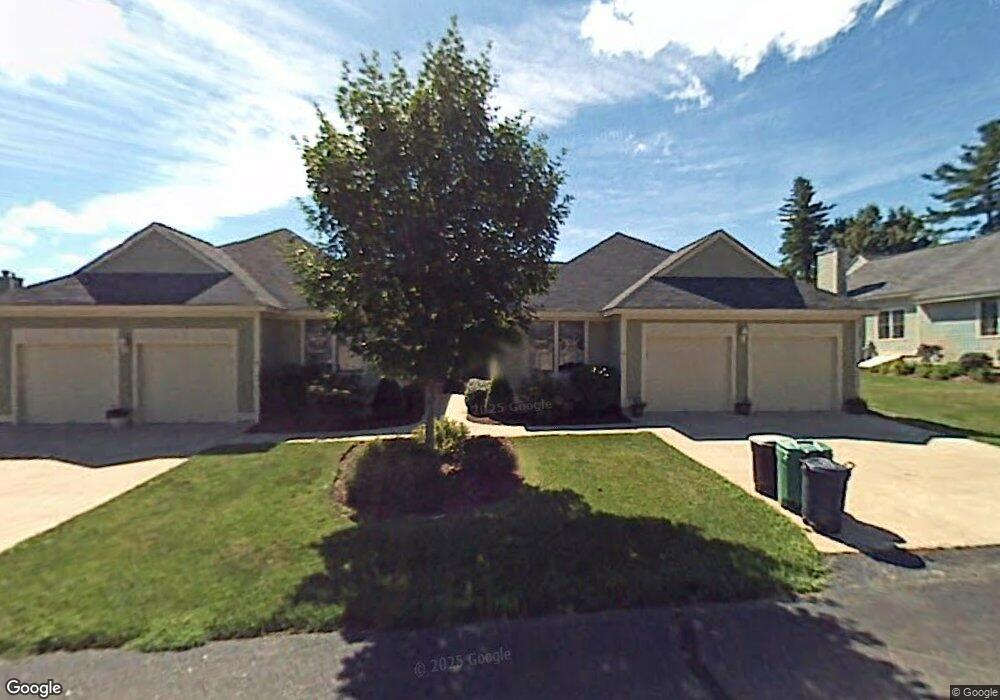 42 Saint Andrews Dr, Bedford, NH 03110 - photo 1