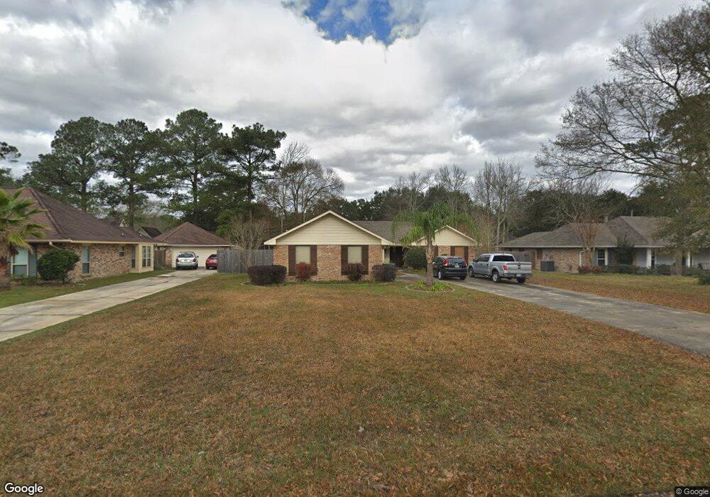 106 Cardiff Ct, Slidell, LA 70461 - photo 1