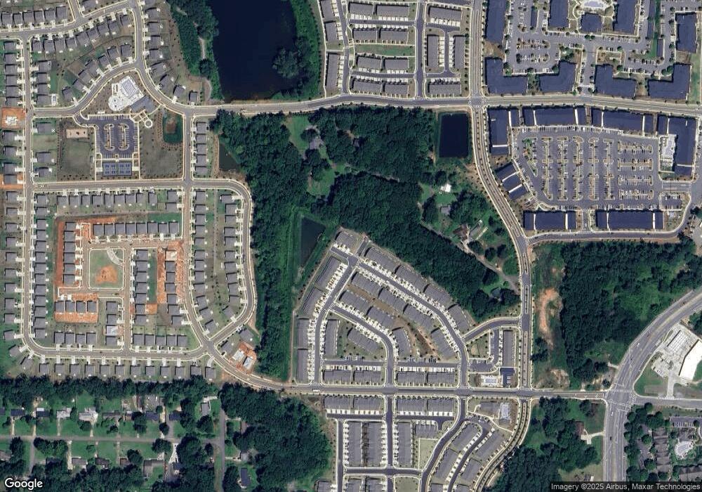 444 Hunter Walk, Acworth, GA 30102 - photo 1