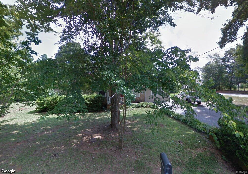 63 Hillcrest St, Commerce, GA 30529 - photo 1