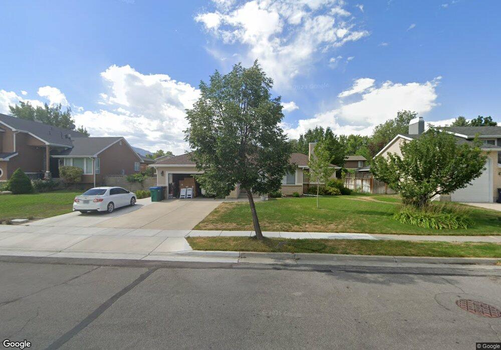 896 E 8125 S, Sandy, UT 84094 - photo 1