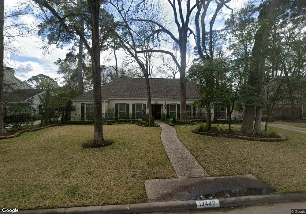 13407 Perthshire Rd, Houston, TX 77079 - photo 1