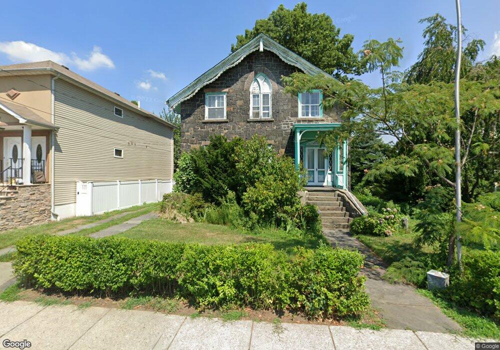 69 Delafield Place, Staten Island, NY 10310 - photo 1