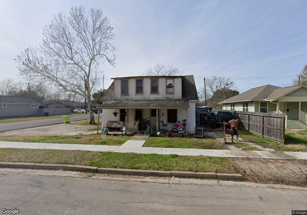 1126 3rd St, Rosenberg, TX 77471 - photo 1