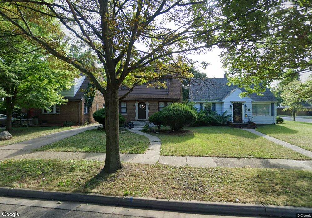 1004 Cleo St, Lansing, MI 48915 - photo 1