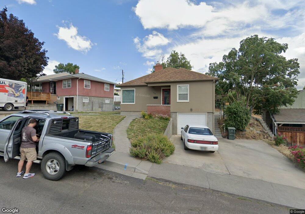 718 NW 11th St, Pendleton, OR 97801 - photo 1