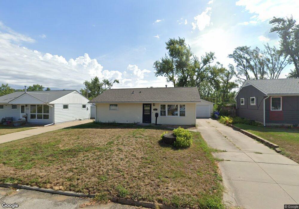 1108 Brockman Dr SE, Cedar Rapids, IA 52403 - photo 1