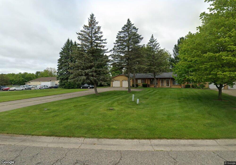 4073 Grandview Dr, Flushing, MI 48433 - photo 1