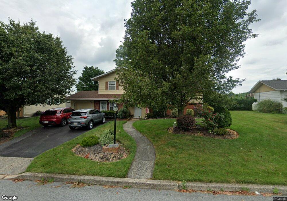 4324 Truman St, Whitehall, PA 18052 - photo 1