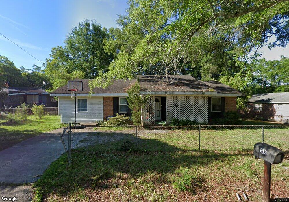 813 18th St, Camden, SC 29020 - photo 1