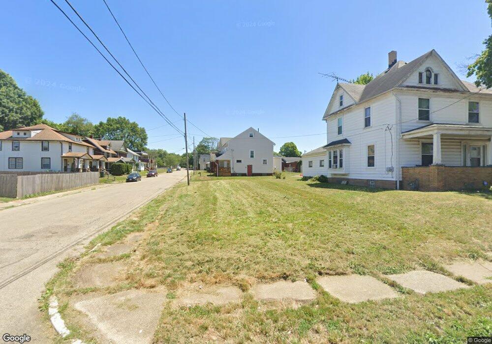 1222 Plain Ave NE, Canton, OH 44714 - photo 1